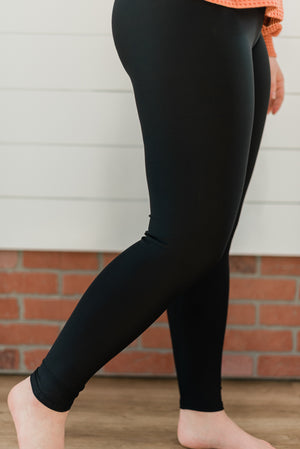
                
                    Load image into Gallery viewer, Soft Flex Leggings
                
            